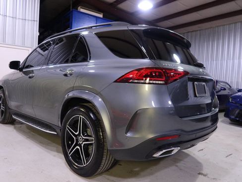 Used 2022 Mercedes-Benz GLE 350 4MATIC w/ AMG Line Exterior image 3