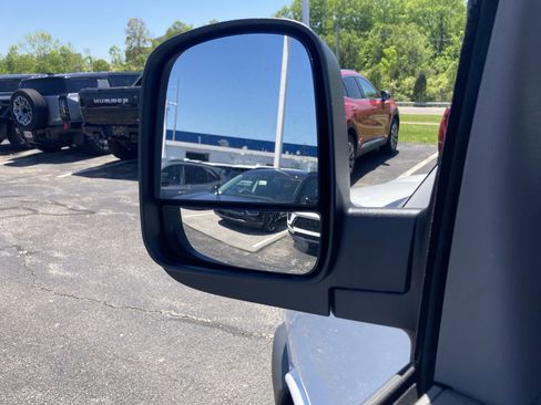 New 2025 GMC Savana 2500 w/ Driver Convenience Package RWD image 20