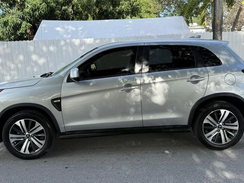 Used 2021 Mitsubishi Outlander Sport ES image 3