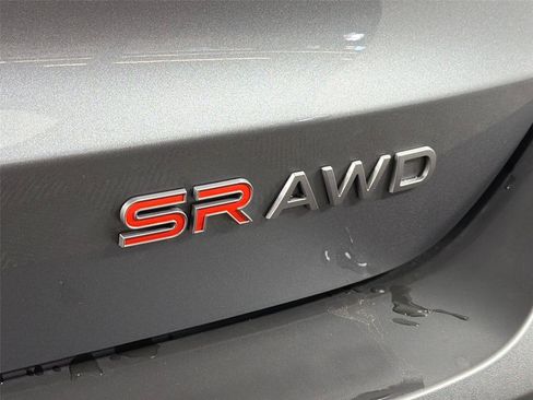 Used 2025 Nissan Kicks SR AWD/4WD image 36