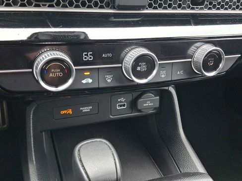 Certified 2024 Honda Civic Sport image 15