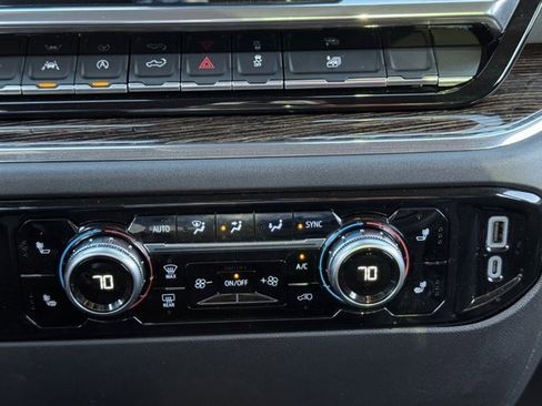 Used 2024 GMC Sierra 1500 Elevation image 20