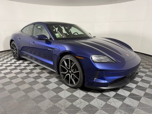 New 2026 Porsche Taycan image 9