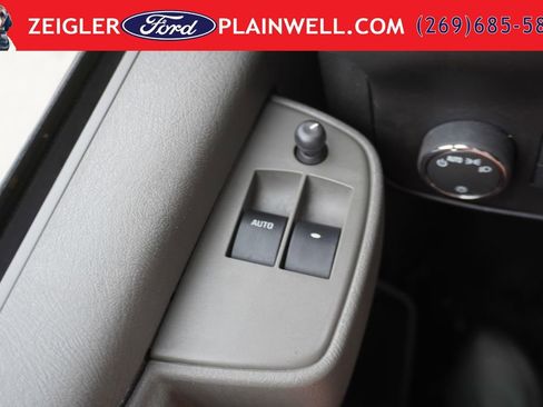 Used 2024 Chevrolet Express 2500 w/ Driver Convenience Package RWD image 20