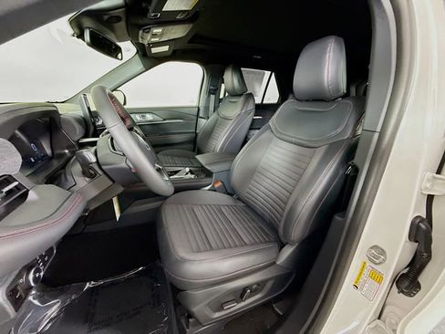 New 2026 Ford Explorer ST-Line w/ ST-Line Street Pack image 22