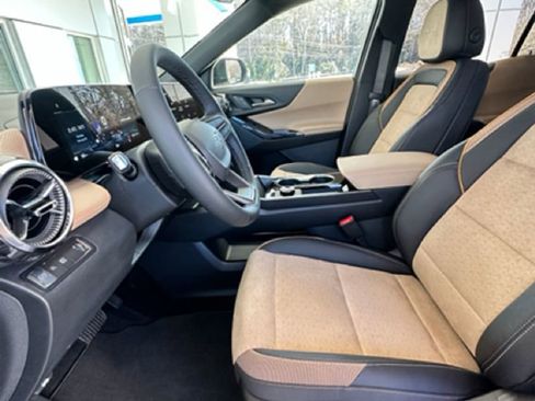 New 2026 Chevrolet Equinox ACTIV image 17