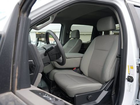 Used 2020 Ford F350 XL w/ Power Equipment Group AWD/4WD image 12