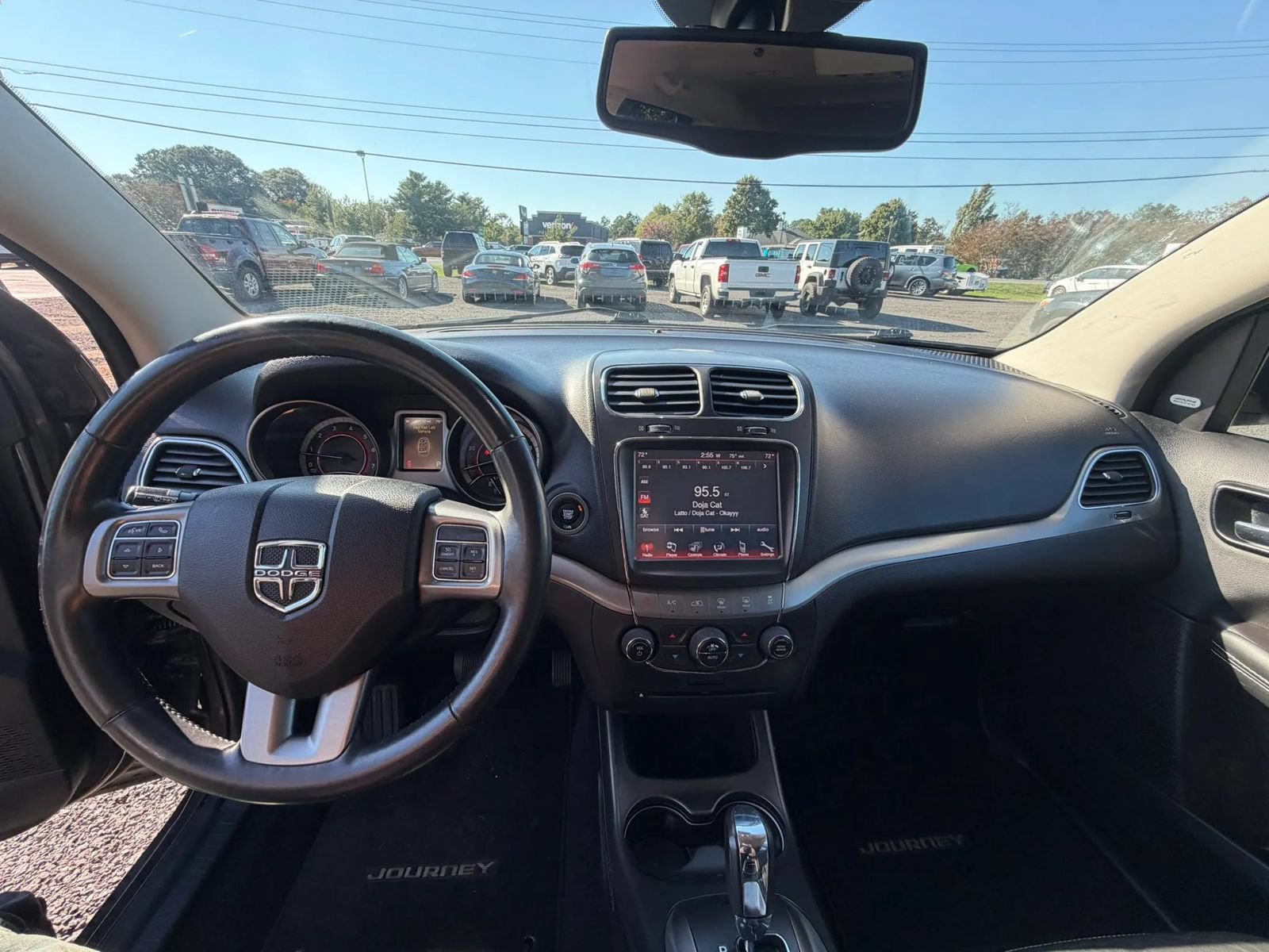 Used 2017 Dodge Journey Crossroad w/ Popular Equipment Group FWD image 13