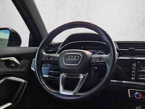 Used 2024 Audi Q3 2.0T Premium AWD/4WD image 13