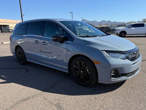 Used 2025 Honda Odyssey Sport-L image 1