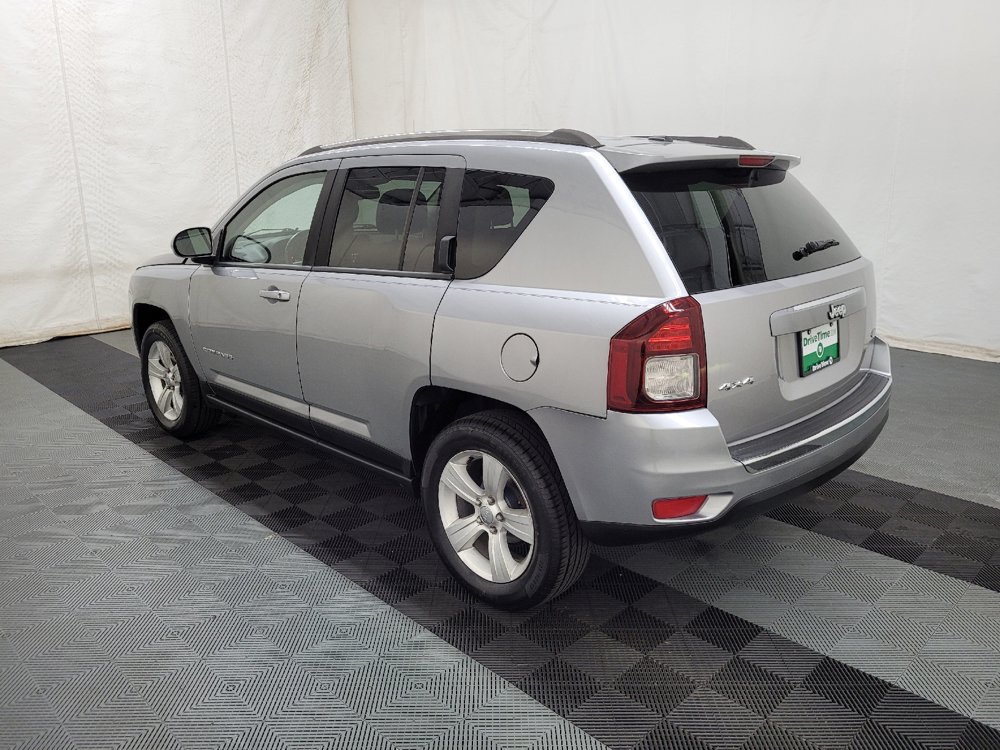 Used 2015 Jeep Compass High Altitude AWD/4WD image 3