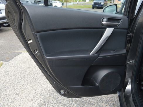 Used 2010 MAZDA MAZDA3 s Sport image 28