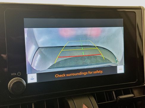 Used 2025 Toyota RAV4 XLE image 23