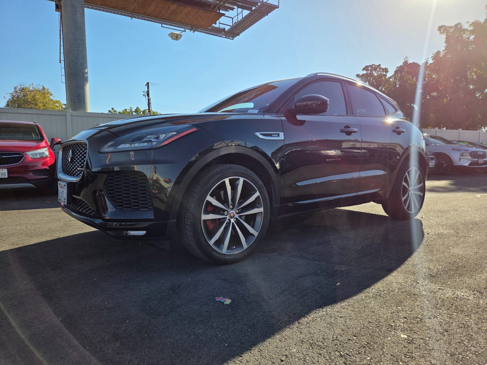 Used 2019 Jaguar E-PACE R-Dynamic HSE AWD/4WD image 1
