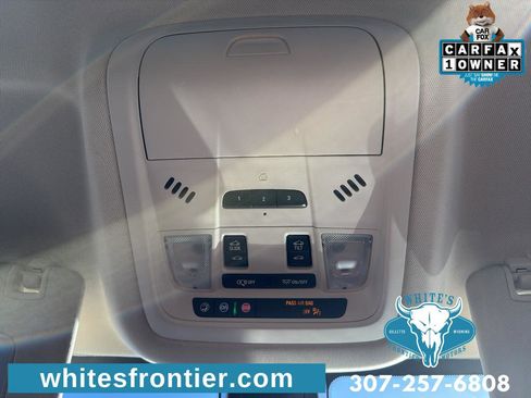 Used 2021 GMC Acadia Denali w/ Denali Technology Package image 19