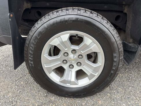 Used 2019 Chevrolet Silverado 1500 LT w/ All Star Edition image 31