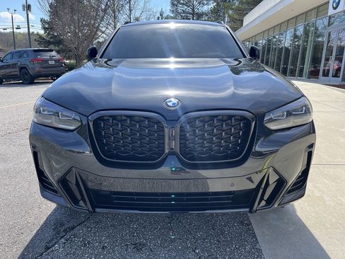 Certified 2025 BMW X4 xDrive30i image 10