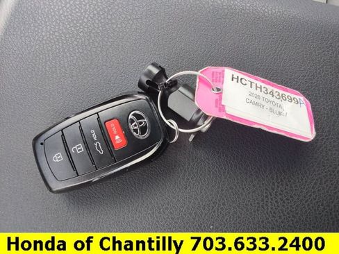 Used 2026 Toyota Camry SE FWD image 42
