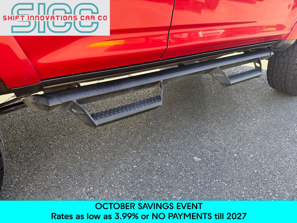 Used 2018 Toyota 4Runner SR5 AWD/4WD image 9