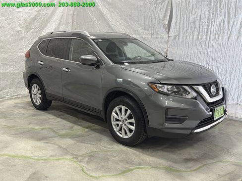 Used 2019 Nissan Rogue SV AWD/4WD image 2