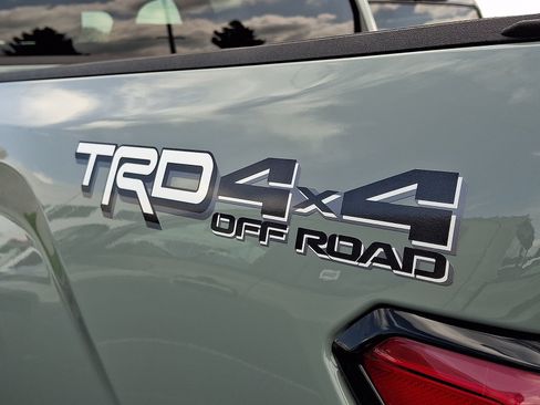 New 2026 Toyota Tundra Platinum AWD/4WD image 7