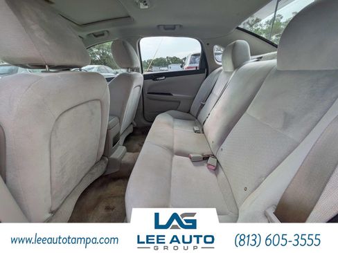 Used 2016 Chevrolet Impala LT w/ LT Sunroof Package FWD image 12