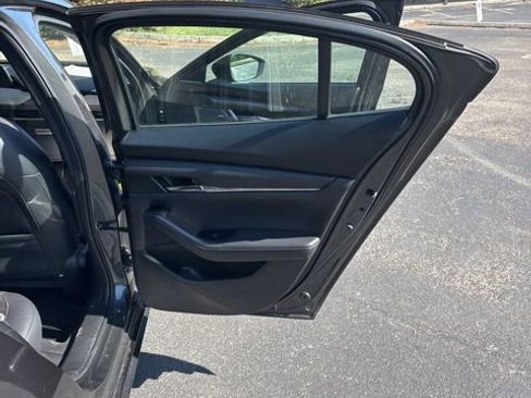 Used 2021 MAZDA MAZDA3 2.5 Turbo Sedan w/Premium Plus image 22