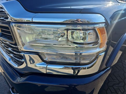 Used 2020 RAM 2500 Limited image 32