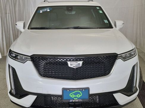 Certified 2024 Cadillac XT6 Sport w/ LPO, Onyx Lite Package AWD/4WD image 4