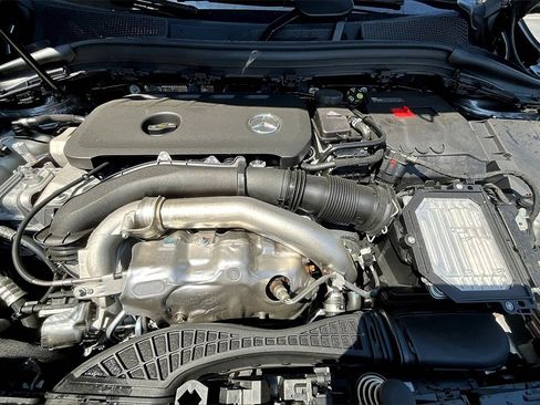 New 2026 Mercedes-Benz GLA 250 4MATIC image 11