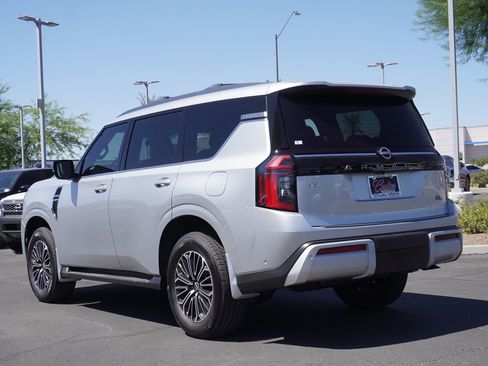 New 2025 Nissan Armada SL w/ Captain's Chari Seat Package image 3