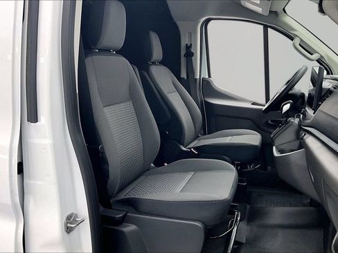 Used 2026 Ford Transit 150 Low Roof w/ Exterior Upgrade Package RWD image 7