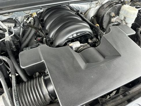 Used 2015 Chevrolet Tahoe LTZ RWD image 37