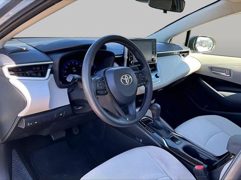 Used 2021 Toyota Corolla LE FWD image 15