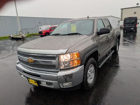 Used 2012 Chevrolet Silverado 1500 LT w/ All-Star Edition AWD/4WD image 4