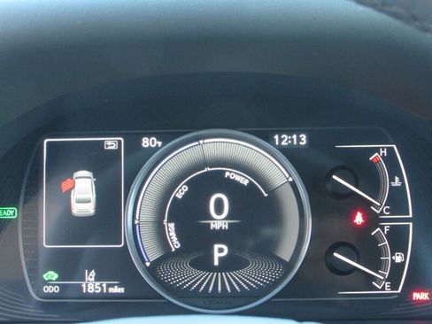 Used 2025 Lexus ES 300h w/ Premium Package image 12