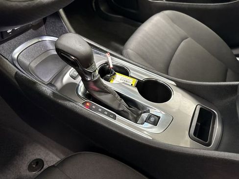 Used 2024 Chevrolet Malibu LT FWD image 21