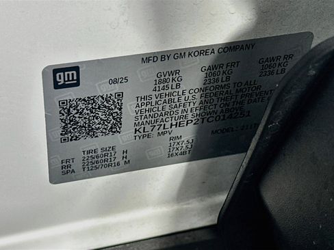 Used 2026 Chevrolet Trax LT FWD image 12
