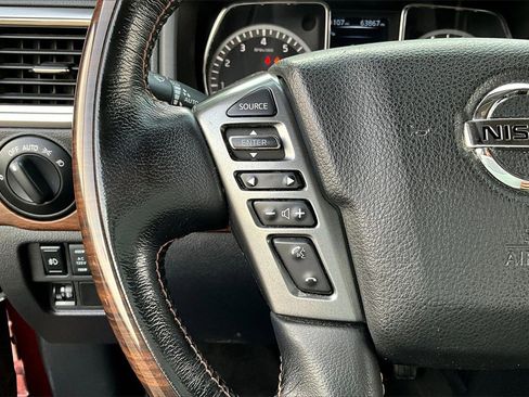 Used 2018 Nissan Titan Platinum Reserve image 12