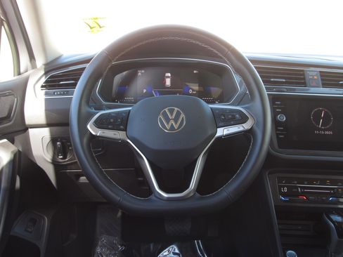 Used 2024 Volkswagen Tiguan Wolfsburg Edition image 25