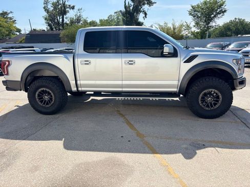 Used 2019 Ford F150 Raptor w/ Equipment Group 802A Luxury AWD/4WD image 6