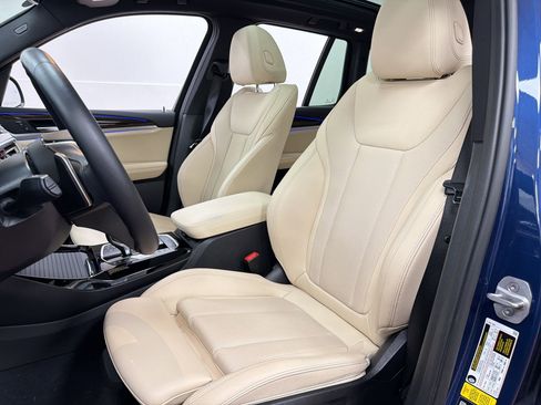 Used 2023 BMW X3 xDrive30i w/ Premium Package image 5