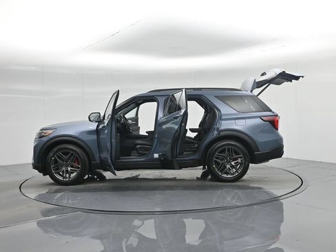 New 2026 Ford Explorer ST-Line RWD image 38