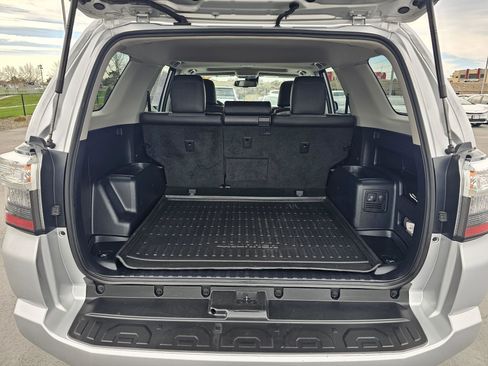 Used 2023 Toyota 4Runner SR5 Premium w/ Moonroof Package image 14