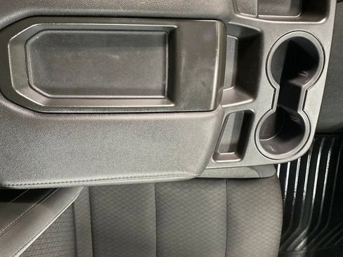 Used 2024 Chevrolet Silverado 1500 LT AWD/4WD image 42