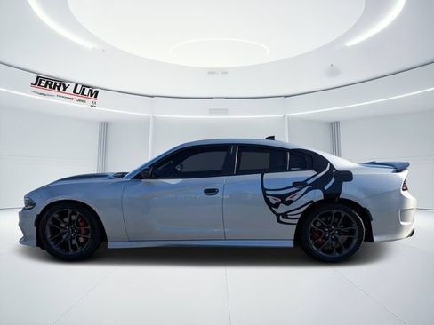 Used 2022 Dodge Charger Scat Pack w/ Plus Group RWD image 6