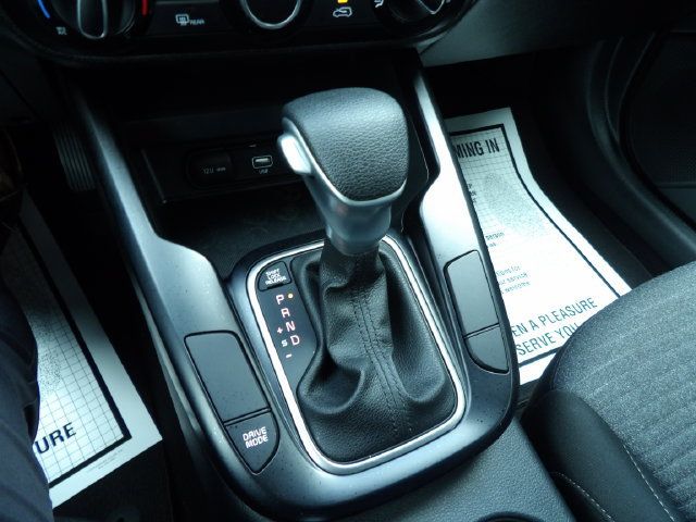 Used 2021 Kia Soul S FWD image 28