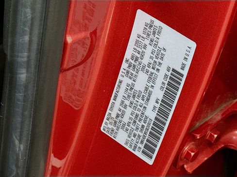 Used 2025 MAZDA CX-50 AWD 2.5 S w/ Premium Plus Pkg image 12