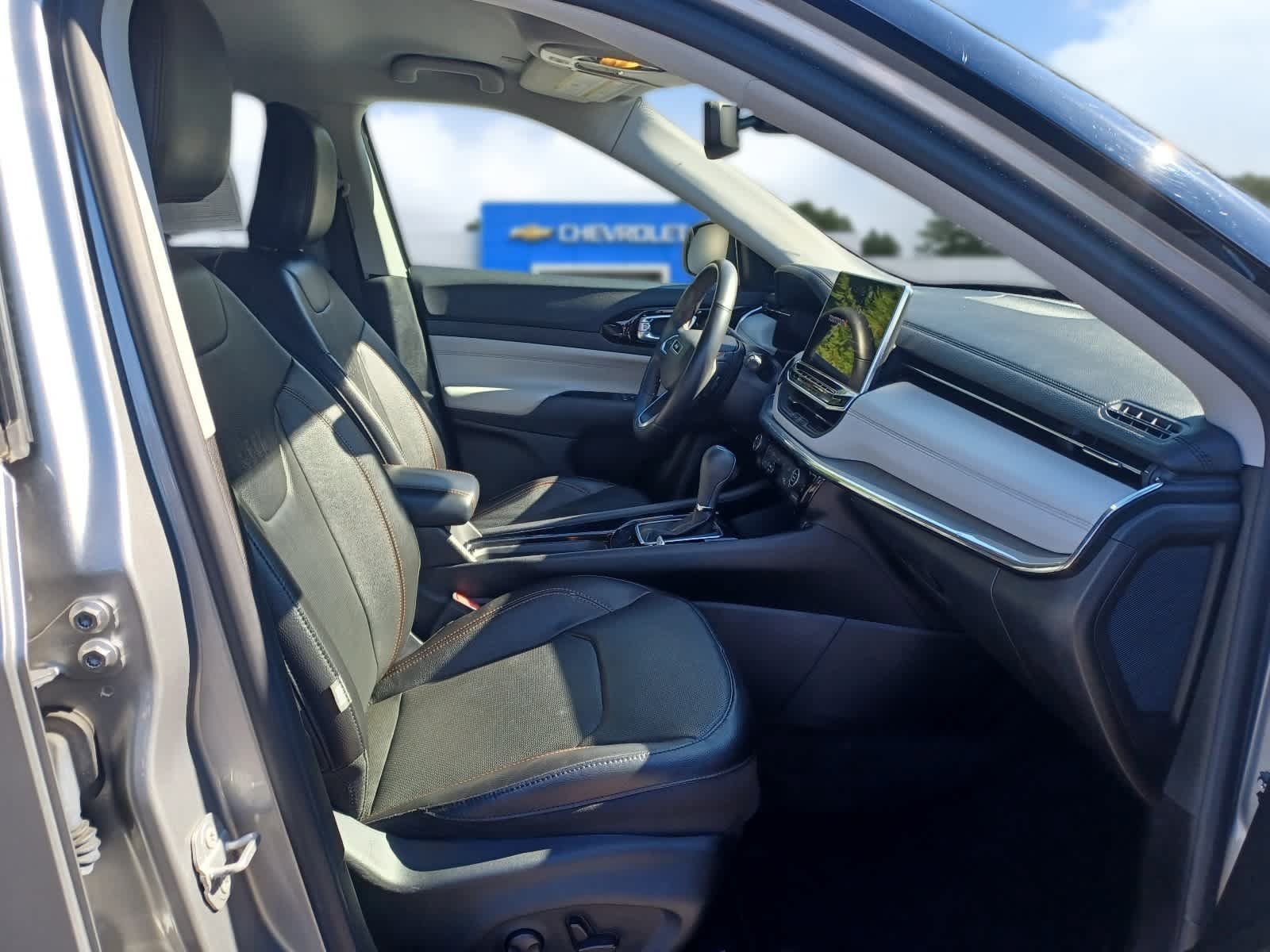 Used 2022 Jeep Compass Limited w/ Elite Group AWD/4WD image 20