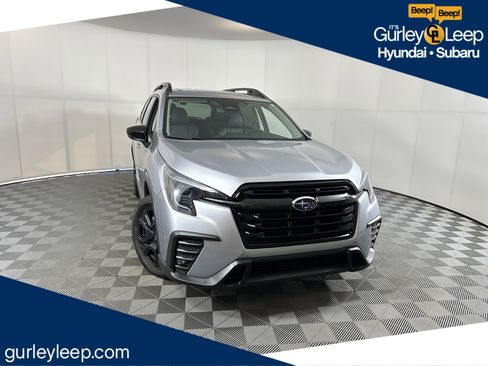 Used 2025 Subaru Ascent Bronze Edition w/ Popular Package #2 image 1